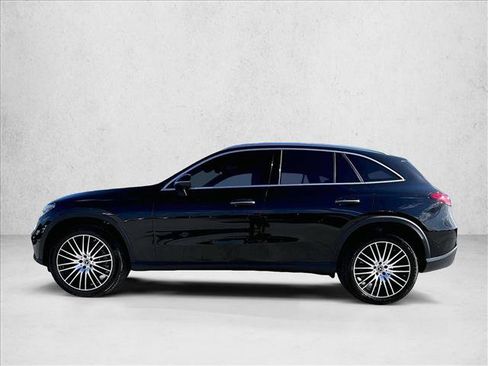 Used 2026 Mercedes-Benz GLC 300 image 6