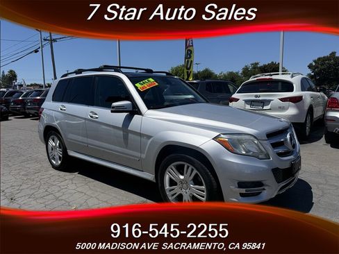 Used 2015 Mercedes-Benz GLK 250 BlueTEC 4MATIC image 1