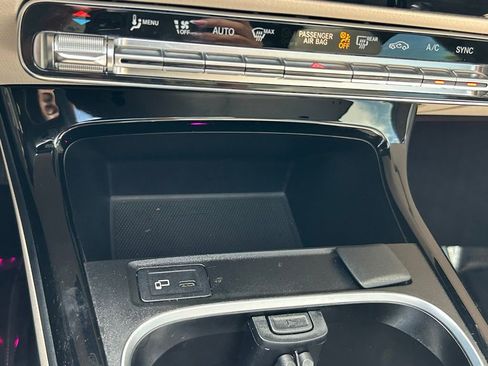 Used 2023 Mercedes-Benz CLA 250 image 23