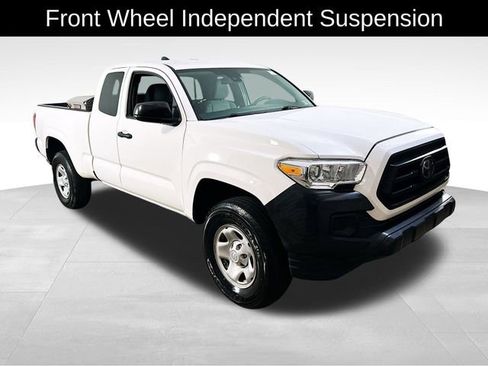Used 2022 Toyota Tacoma SR AWD/4WD image 1