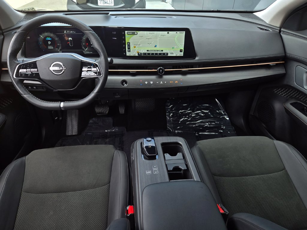 Used 2024 Nissan Ariya FWD image 16