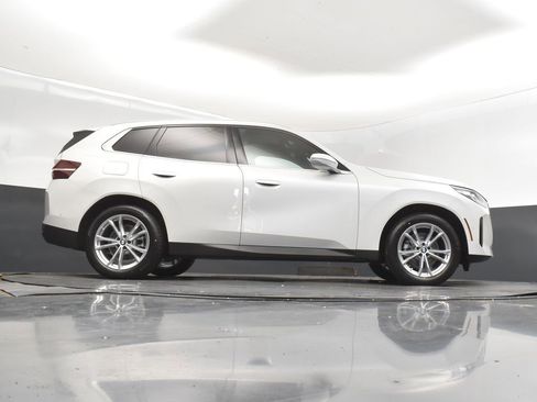 Certified 2025 BMW X3 xDrive30i image 43