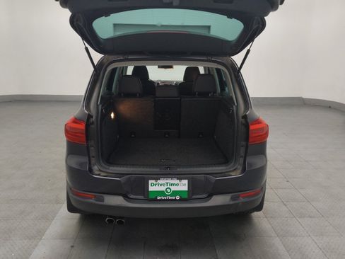 Used 2016 Volkswagen Tiguan SE image 29