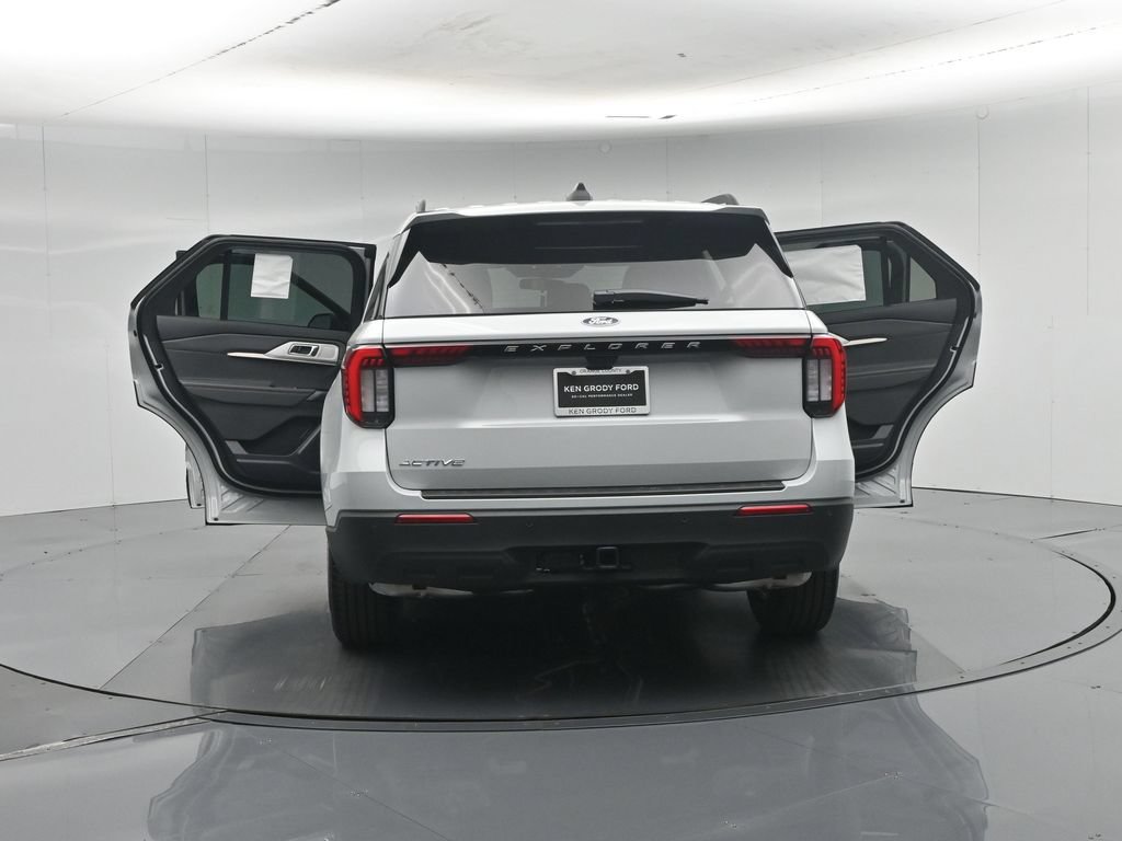 New 2027 Ford Explorer Active RWD image 33