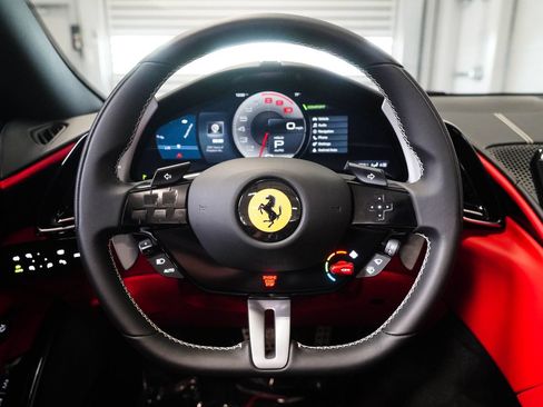 Used 2024 Ferrari Roma Spider RWD image 18