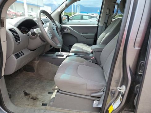 Used 2017 Nissan Frontier SV AWD/4WD image 12