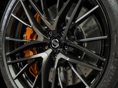 Used 2021 Nissan GT-R Premium AWD/4WD image 24