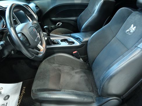 Used 2022 Dodge Challenger R/T Scat Pack image 5