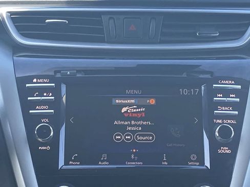 Used 2024 Nissan Murano SV FWD image 16