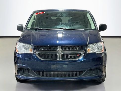 Used 2017 Dodge Grand Caravan SE w/ Power Window Group image 4