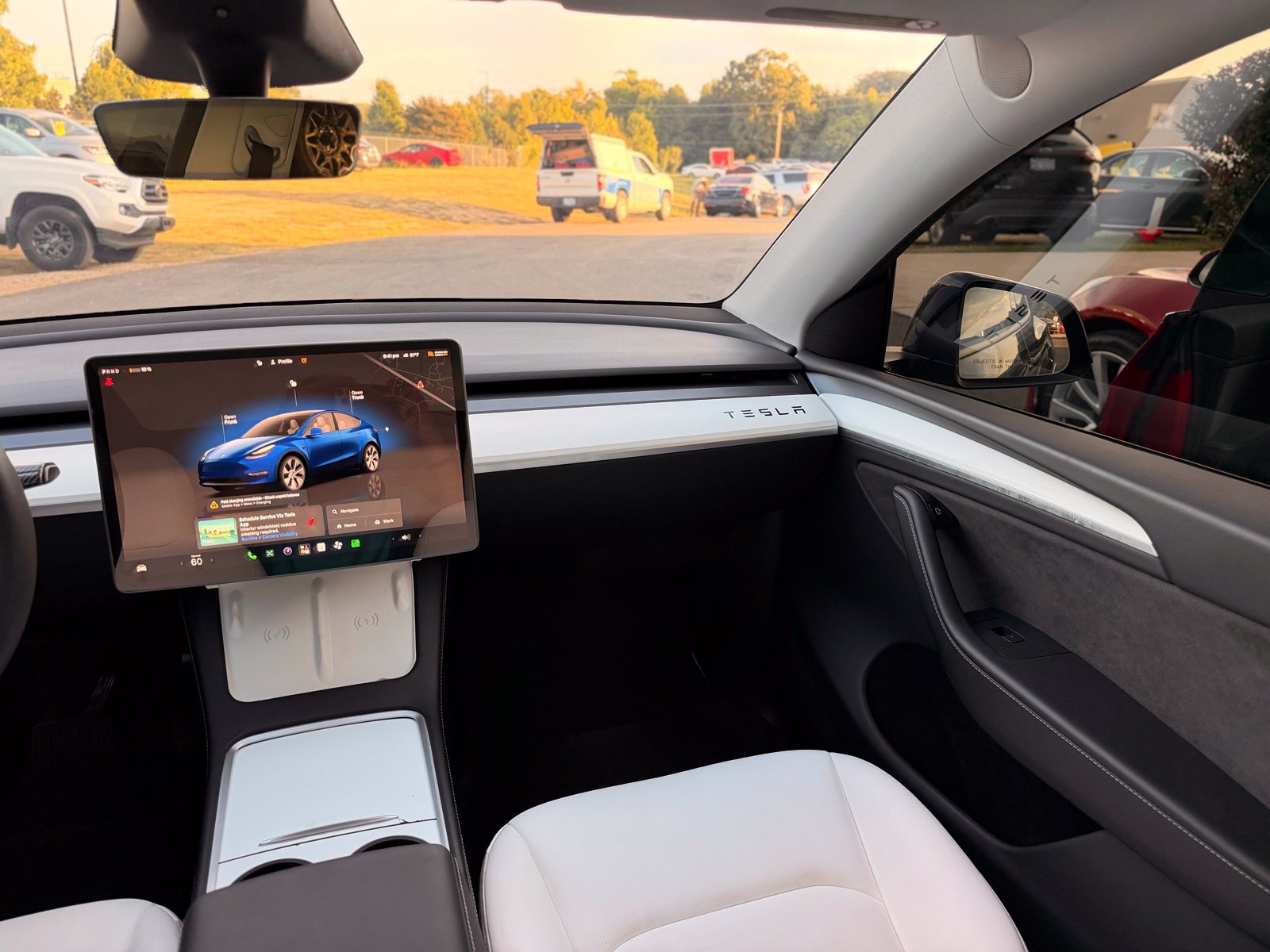Used 2023 Tesla Model Y Long Range AWD/4WD image 27