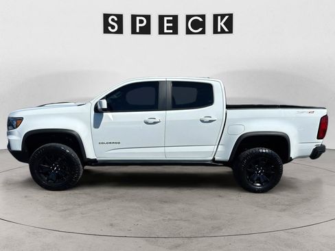 Used 2021 Chevrolet Colorado ZR2 w/ ZR2 Dusk Special Edition AWD/4WD image 2