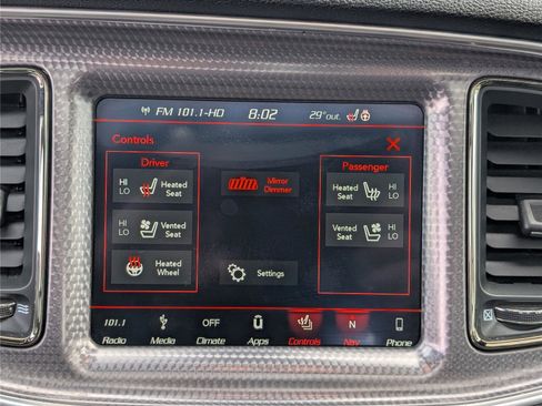 Used 2019 Dodge Challenger SRT Hellcat image 31