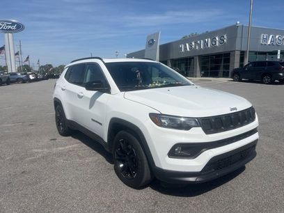 Used 2022 Jeep Compass Latitude w/ Sun and Sound Group