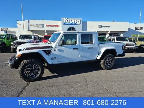 New 2026 Jeep Gladiator Sport AWD/4WD image 1