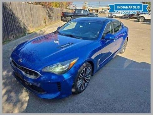 Used 2018 Kia Stinger Premium image 1