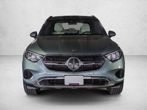 Certified 2025 Mercedes-Benz GLC 300 image 20