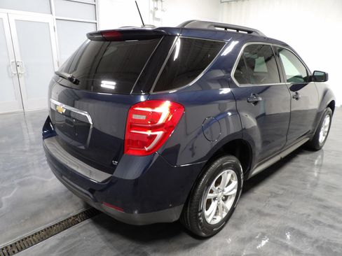 Used 2017 Chevrolet Equinox LT w/ Convenience Package FWD image 4