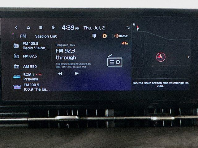 Used 2024 Kia Carnival EX FWD image 16