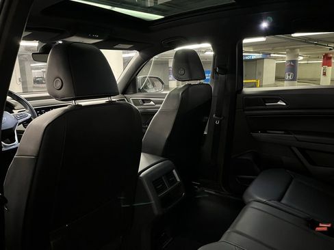 Certified 2020 Volkswagen Atlas Cross Sport SEL image 22