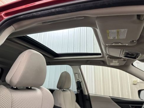 Used 2021 Subaru Forester Premium image 29