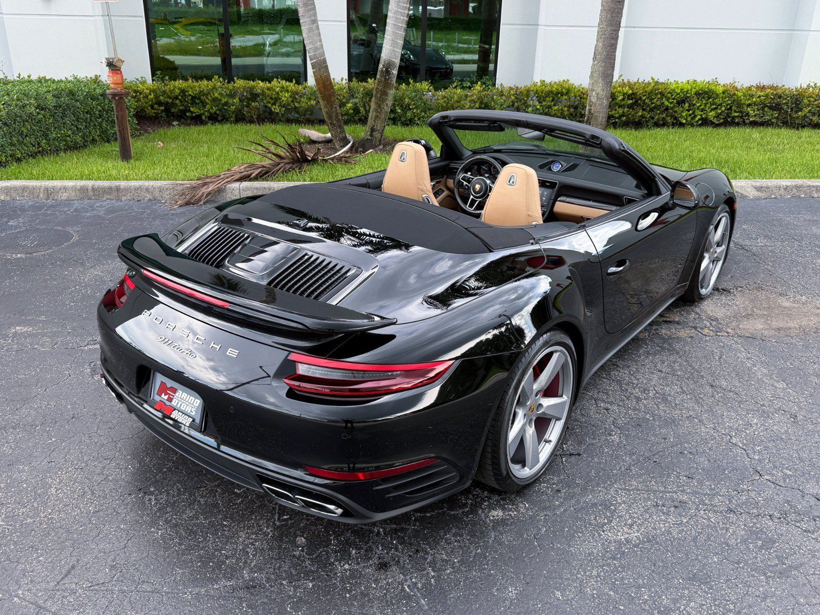 Used 2019 Porsche 911 4 Cabriolet AWD/4WD image 18