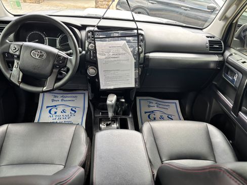 Used 2019 Toyota 4Runner TRD Off-Road Premium image 13