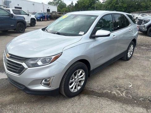 Used 2019 Chevrolet Equinox LT FWD image 24