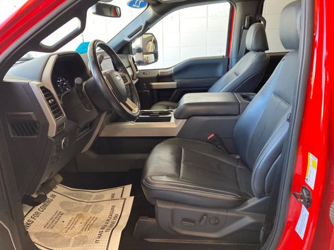 Used 2022 Ford F350 Lariat w/ Lariat Ultimate Package AWD/4WD image 25