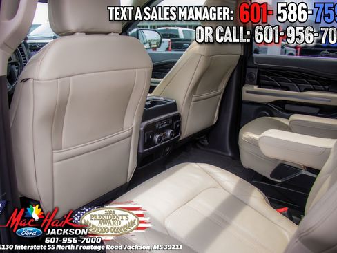 Used 2019 Ford Expedition Max Platinum RWD image 9