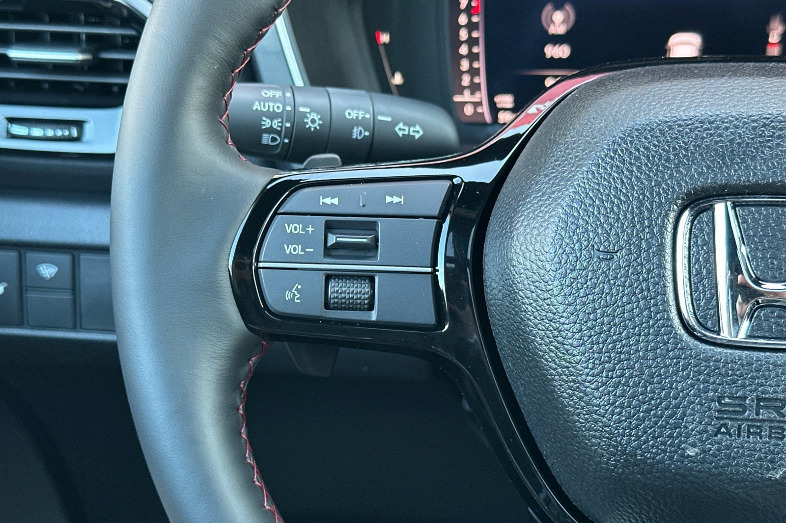 New 2026 Honda Pilot Black Edition image 15