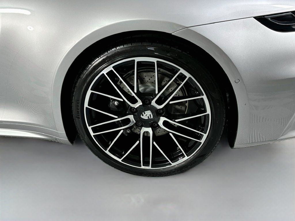 New 2026 Porsche 911 Carrera RWD image 31