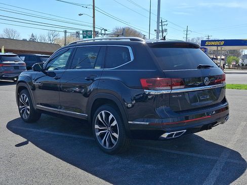 Used 2021 Volkswagen Atlas SEL Premium image 4
