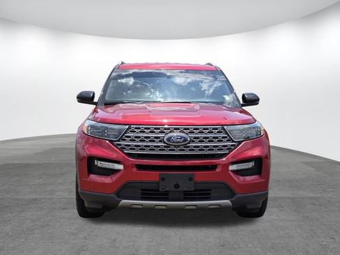 Used 2020 Ford Explorer Limited RWD image 2