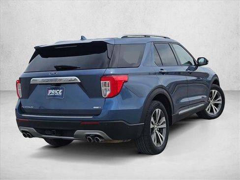 Used 2020 Ford Explorer Platinum w/ Premium Technology Package image 5