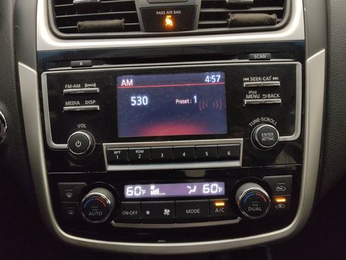 Used 2018 Nissan Altima 2.5 SV image 25