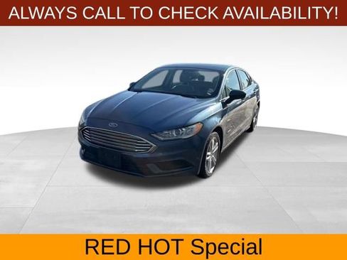 Used 2018 Ford Fusion S image 3