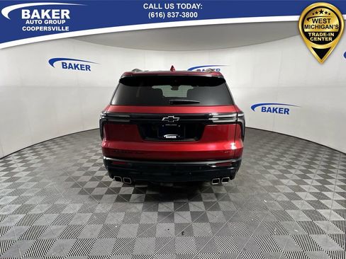 Certified 2024 Chevrolet Traverse RS image 8