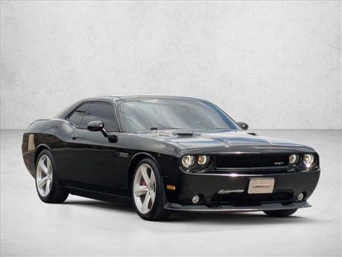 Used 2014 Dodge Challenger SRT8 Core w/ Electronics Convenience Group image 3