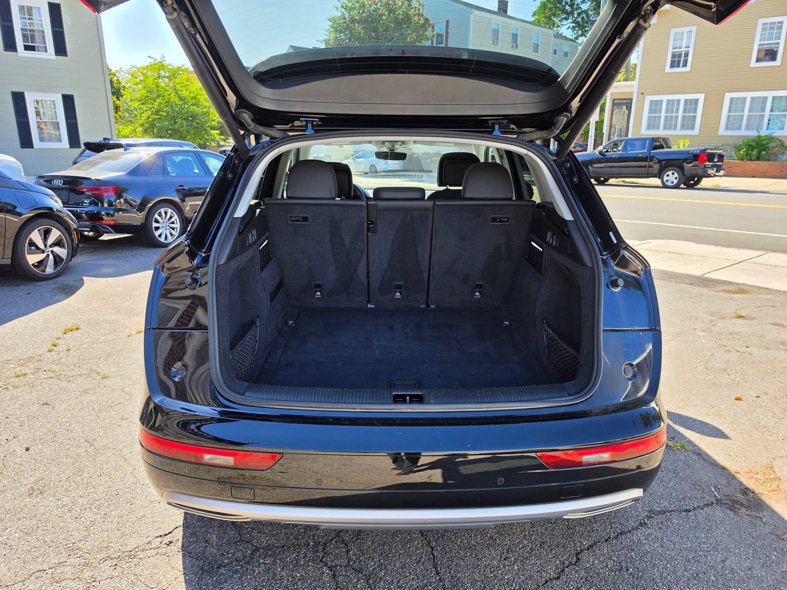 Used 2019 Audi Q5 2.0T Premium Plus w/ Premium Plus Package AWD/4WD image 23