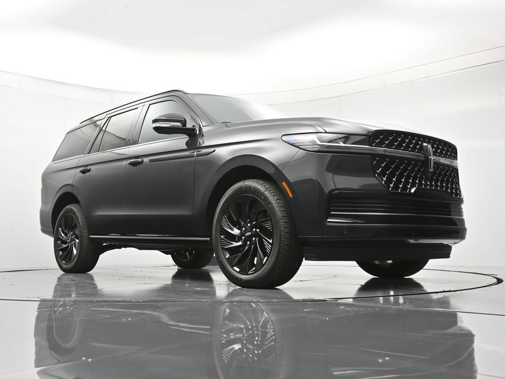 New 2026 Lincoln Navigator Reserve w/ Jet Appearance Package AWD/4WD image 40