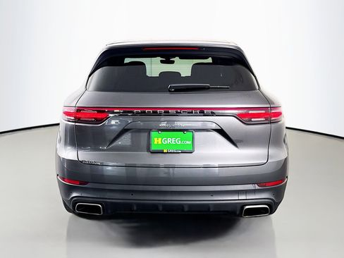 Used 2023 Porsche Cayenne AWD/4WD image 8