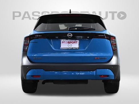Certified 2025 Nissan Kicks SR AWD/4WD image 11