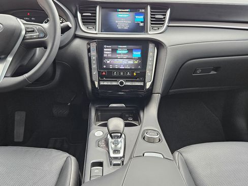 Used 2022 INFINITI QX50 Luxe image 10
