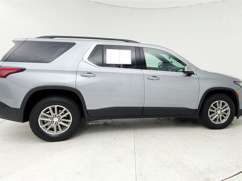 Certified 2023 Chevrolet Traverse LT image 9