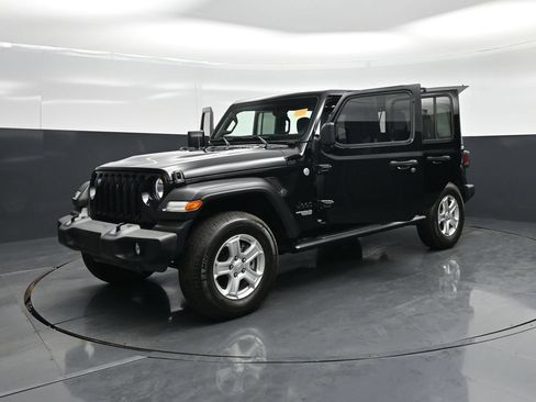 Used 2021 Jeep Wrangler Unlimited Sport AWD/4WD image 27