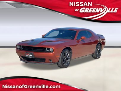 Used 2022 Dodge Challenger SXT w/ Blacktop Package