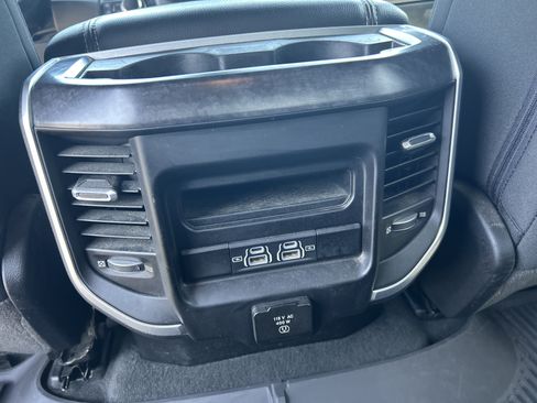 Used 2022 RAM 1500 Big Horn AWD/4WD image 26