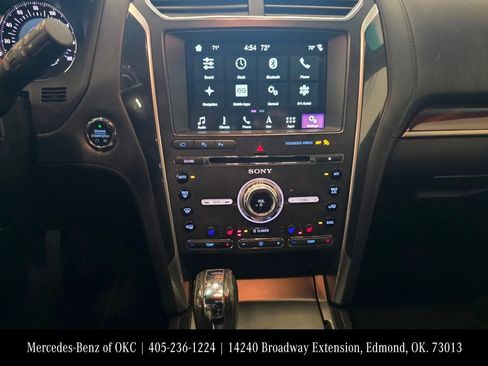 Used 2017 Ford Explorer Platinum image 13