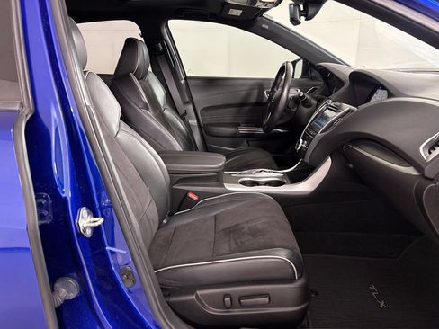 Used 2018 Acura TLX w/ Technology & A-SPEC Package FWD image 39